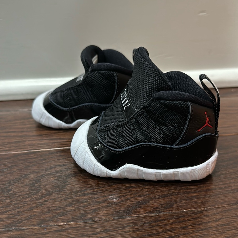 Jordan 11 Crib Bootie